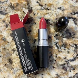 SOLD📣NIB Mac cosmetics Luster Lipstick color See cheer 520